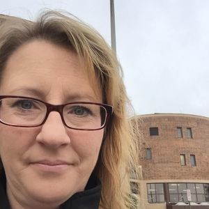 Meet your Posher, Becky